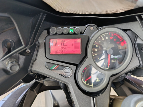 Benelli Trek 899 2014