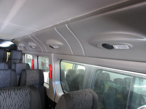 Imagem 10 de 14 de Renault Master 2022 Executiva