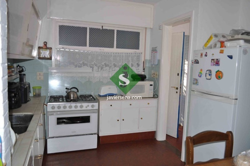 Imagen 13 de 14 de Alquiler De Casa Frente Al Mar, Zona Brava, 3 Dormitorios, 2 Baños, Linda Zona. - Ref: 44013