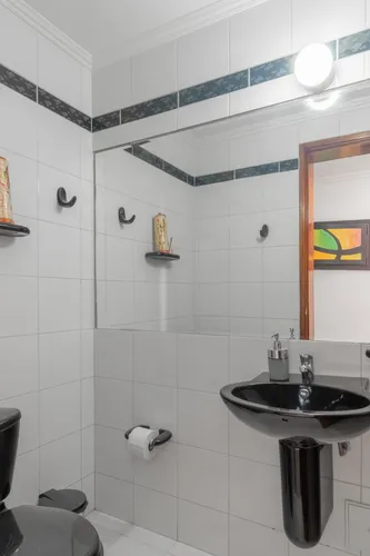 Casa En Venta En Niza 8. Cod V14654
