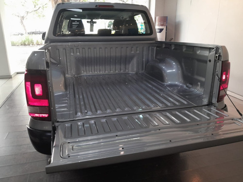 Imagen 4 de 19 de Volkswgen Amarok Confortline 4 X 2 Aut My23 #26