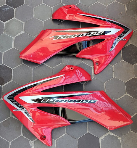Imagen 14 de 15 de Honda Tornado Xr 250