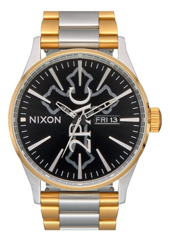 Reloj Nixon Tupac Sentry Stainless Steel Color de la malla Plateado Color del bisel Plateado Color del fondo Negro