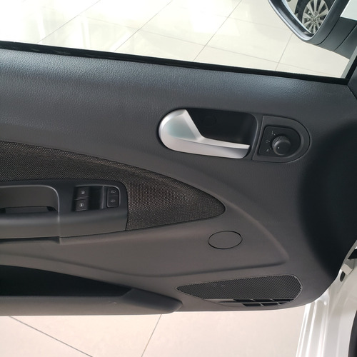Volkswagen Saveiro 1.6 Msi Comfortline Cd