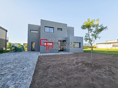 Casa A Estrenar En Barrio Cerrado Ceibos, Puertos Del Lago. Escobar.