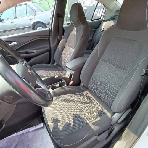 Chevrolet Onix plus 1.0 Lt Turbo Aut. 4p