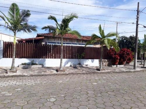 Imagem 2 de 11 de Casa No Balneário Gaivota Com 01 Suíte Em Itanhaém - 6498