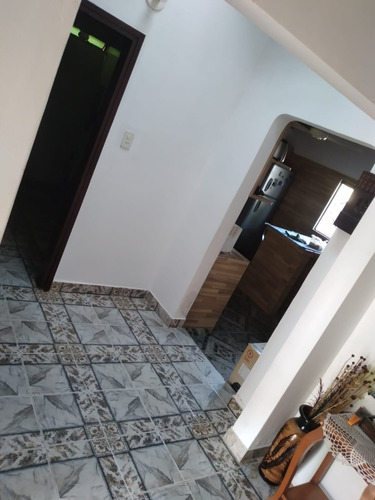Imagen 8 de 14 de Vendo Casa En Ñemby Zona Capilla Del Monte