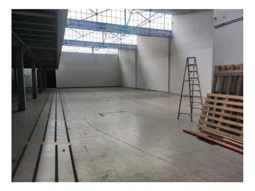 Bodega En Arriendo, Montevideo, Ideal Sector Alimentos O Farmaceutico