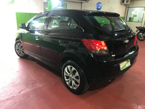Chevrolet Onix Onix 1.4 MPFI LT 8V FLEX 4P MANUAL