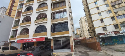 Se Vende Apartamento Ubicado En La Urb Los Caobos, 007jsc