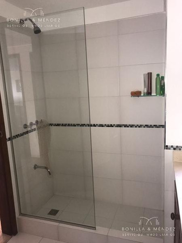 Roosevelt Center, Torre A, Unidad Al Frente, Reciclada, 3 Dormitorios, Dependencia, Toilette, Etc.