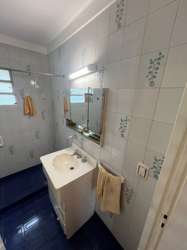 Casa En Venta En Isidro Casanova