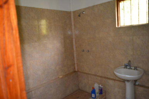 Imagen 15 de 30 de Venta De Hermoso Complejo De Cabañas Con Galpón En Guernica
