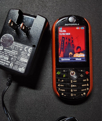Motorola Rokr E2 Telcel Funcionando Bien, !leer Descripcion!..... Retro, Z530, W350, W300, Nokia, Sony Ericsson, Samsung, iPhone, W580, N8 (Usado)