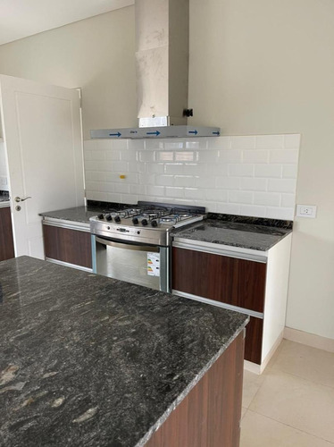 Imagen 10 de 18 de Casa En Venta, Barrio Privado Santa Guadalupe, Pilar