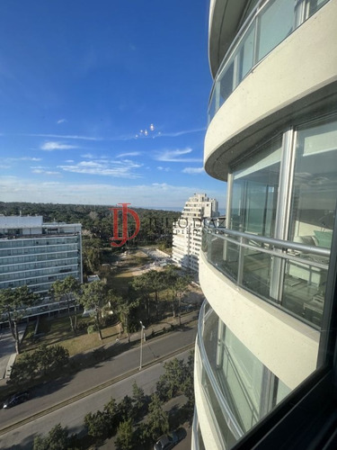 Imagen 12 de 21 de Ocean Drive Piso Alto