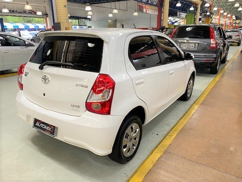 Toyota Etios 1.5 Xs