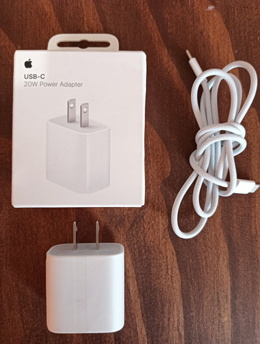 Apple Iphone 16 (128 Gb) - Verde Azulado Impecable Verde Claro (Usado)