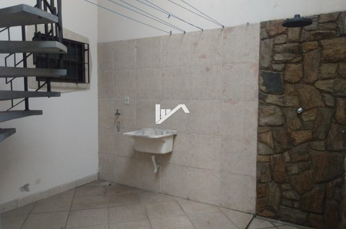 Imagem 8 de 12 de Casa No Bairro Tupy, Em Praia Grande Ca648-f