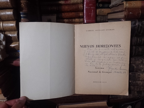 Aguillón Guzmán Nuevos Horizontes Sistema Granjas Firmado (Usado)