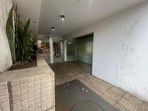 Venta Dpto Dos Amb C Balcon A La Calle Parque Chas