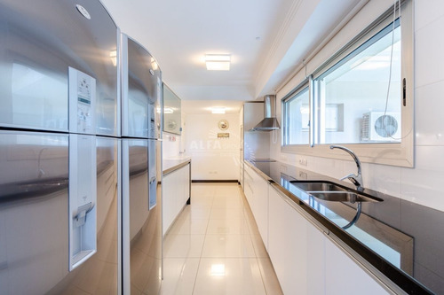 Imagen 4 de 30 de Apartamento En Venta Punta Del Este , Brava - Punta Del Este Brava