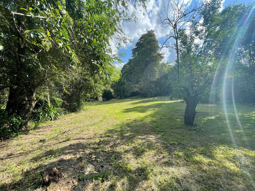 Casa Señorial En Saldán 2800 M2 De Parque Y 300 M2 Cubiertos. Gas Natural Y Escritura