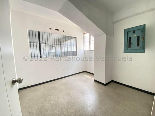 Imagen 12 de 25 de Edificio En Venta La Urbina Jesús Enrique Díaz 22-22676 Caracas