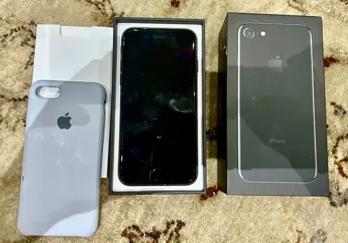 iPhone 7台　まとめ売り。 Iphone 7 32 Gb Preto-brilhante | Parcelamento sem juros