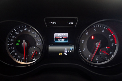 Imagen 9 de 15 de Mercedes Benz Gla 200 Taraborelli Usados Caballito *
