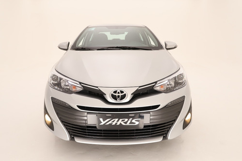 Imagen 3 de 15 de Toyota Yaris 1.5 107cv Xls Cvt 4p My22