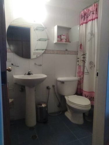 Imagen 12 de 14 de Casavenezia Br Vende Casa Guarda Bosque Corralito Carrizal Por Filipinas