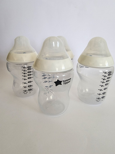 Biberón Tommee Tippee Closer To Nature 9oz 3pz Color Transpa (Usado)