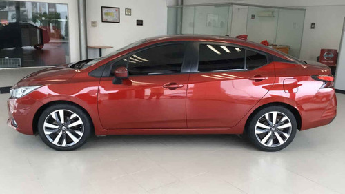 Imagen 2 de 15 de Nissan Versa 2020 4p Exclusive L4/1.6 Aut