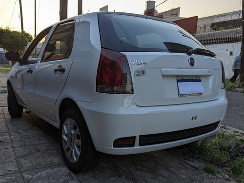 Imagen 3 de 16 de Fiat Palio 2015 1.4 Fire Pack Seg. Top