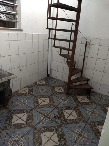 Imagem 7 de 12 de Alugo Sobrado Comercial Ou Residencial Na Corifeu Fl44