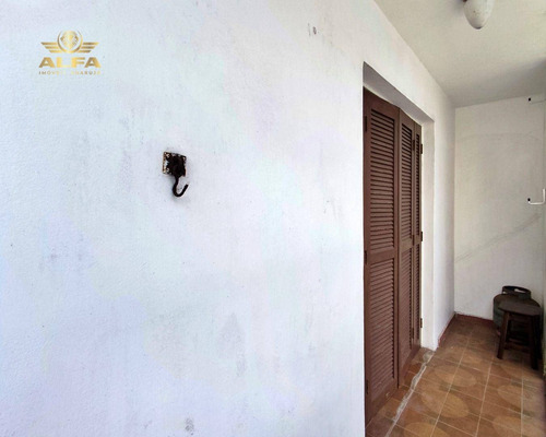 Imagem 8 de 13 de Apartamento A 2 Quadras De Distância Da Praia Das Astúrias Ou Tombo À Venda, 1 Dormitório, 1 Vaga, 50m De Área Útil, Guarujá. - Ap1092
