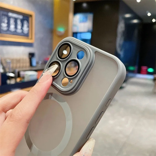 Frosted Matte Funda Magnetizada Para iPhone