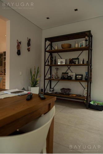 Imagen 12 de 30 de Venta - Exclusiva Casa Estilo Minimalista En La Pradera Ii - Bayugar Negocios Inmobiliarios