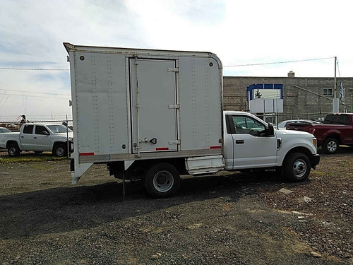 Ford F 350 2017 2p Chasis Xl Plus V8/6.2 Man A/a