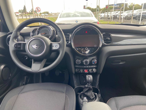 Imagen 22 de 22 de Mini Cooper Cooper Essential