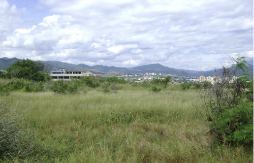 Vendo Terreno 27.600m2 Guarenas 5194