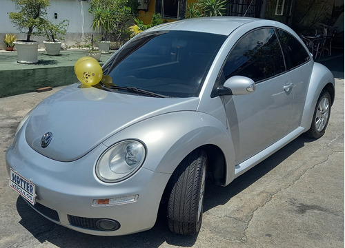 Volkswagen New Beetle 2.0 3p Automática