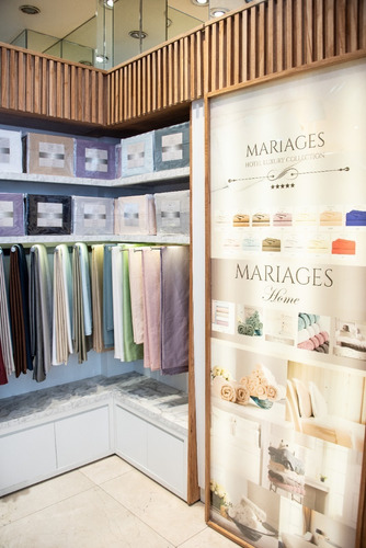 Imagen 7 de 10 de Frazada Flannel Corderit Al Tono Pontevedra Queen Gris Plomo