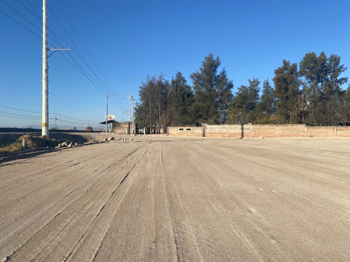 Terreno En Venta En Tala, Jalisco A Pie De Carretera