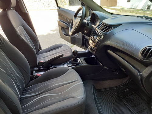 Imagen 14 de 19 de Chevrolet Sail 1.4 Ls 2013