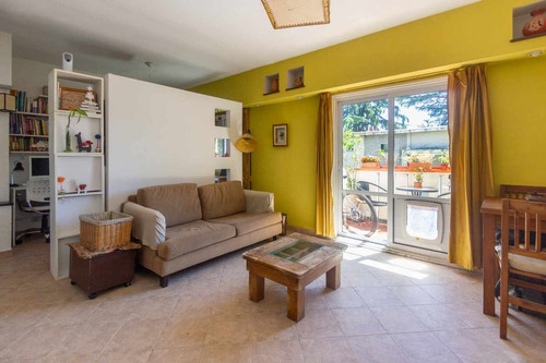 Venta 3 Ambientes Barrio Kennedy Versalles