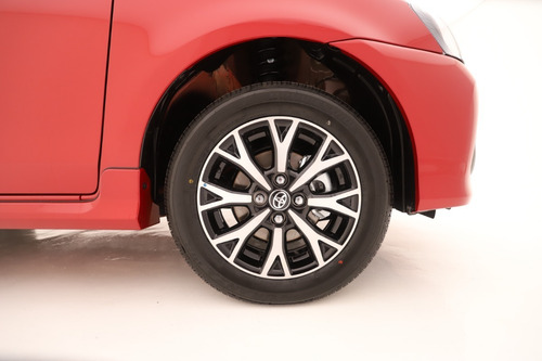 Imagen 13 de 15 de Toyota Etios Xls Pack 6m/t 5p My22