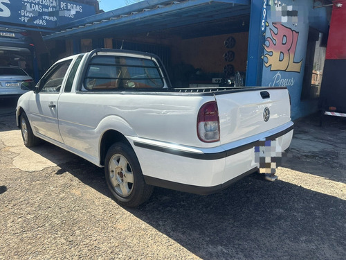 Volkswagen Saveiro 1.6 Cab. Simples Total Flex 2p